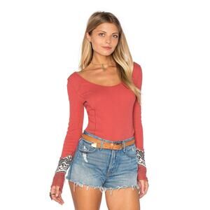 Free People Bandana Cuff Thermal Top Size Medium We The Free Dusty Cedar Crochet